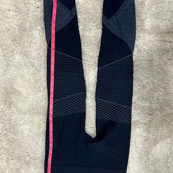 Spanx Look at Me Now Seamless Moto
Leggings Indigo Sky Size L $88 - Picture 8 of 10